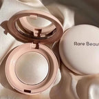 Rare Beauty Light Silky Touch Innovative Highlighter Transferproof